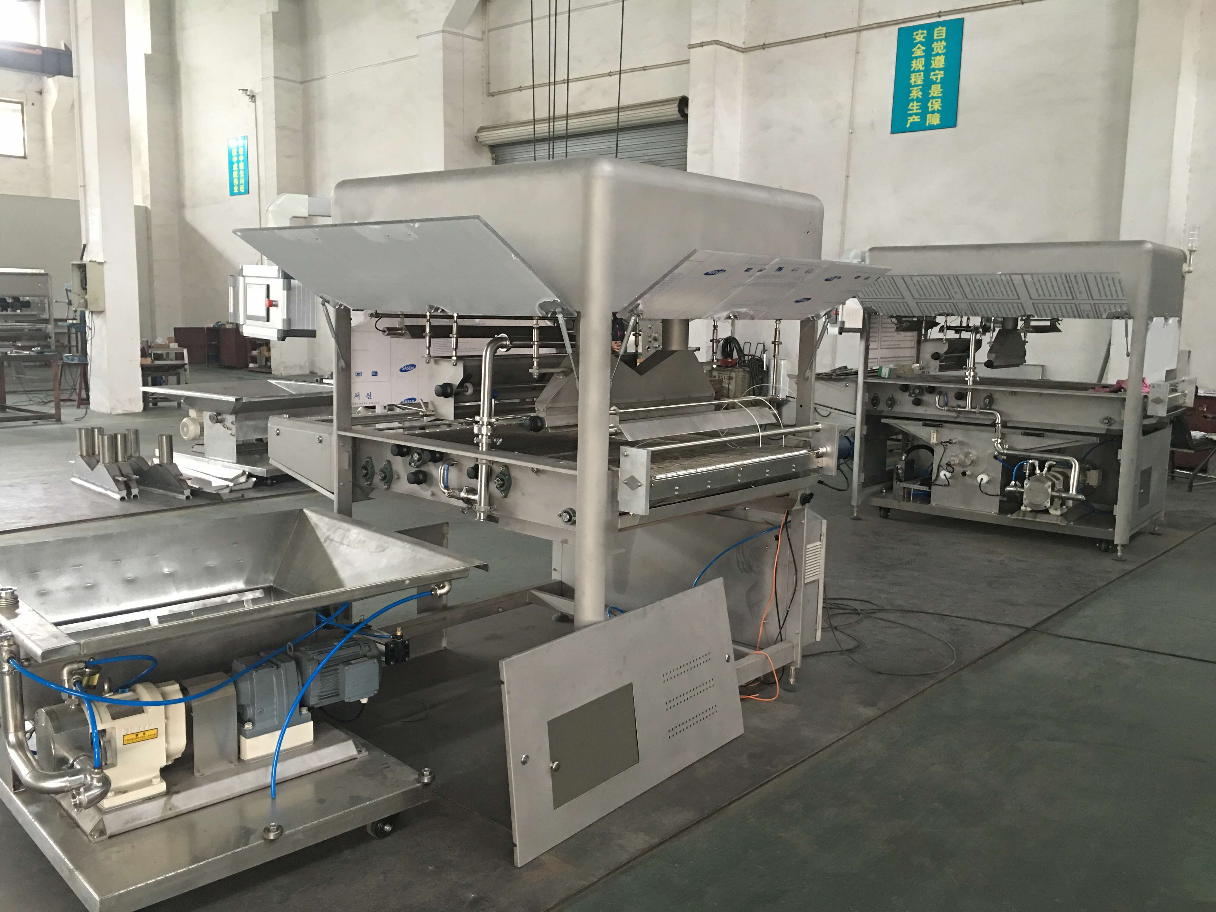 chocolate moulding machine