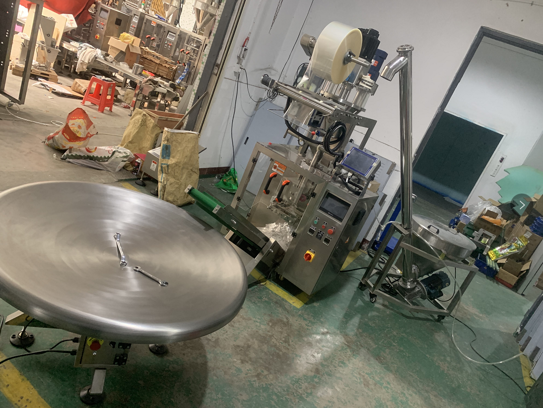 rice powder packing machine with TTO printer