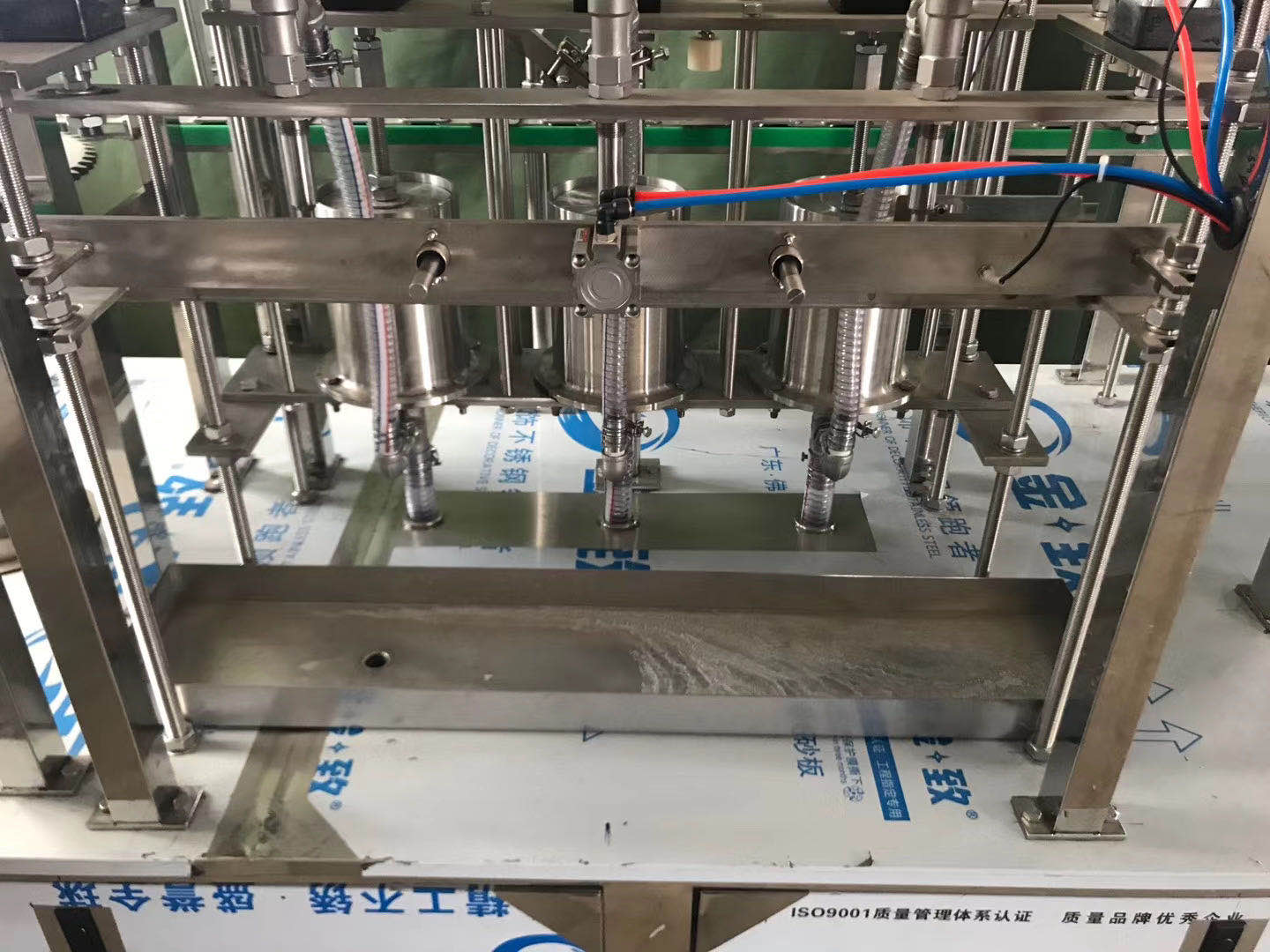 liquid detergent filling capping machine liquid detergent filling capping machine